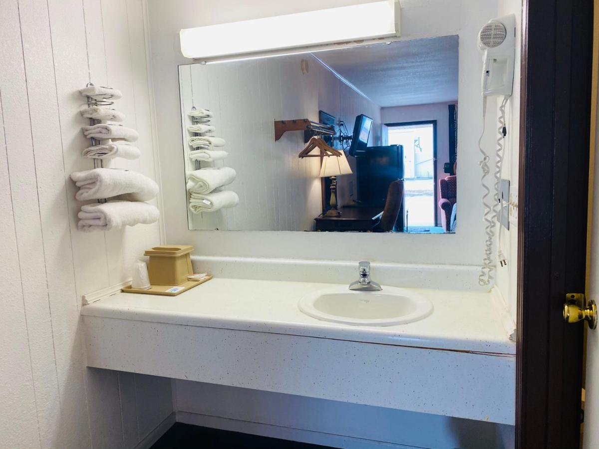 Gateway Inn Sullivan Εξωτερικό φωτογραφία